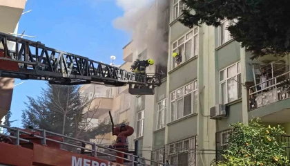 Tarsusta ev yangını