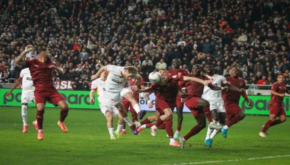Trendyol Süper Lig: Atakaş Hatayspor: 1 - Galatasaray: 1 (Maç sonucu)