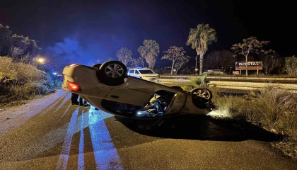Yayaya çarpan otomobil takla attı: Yaya ağır yaralandı, sürücü firar etti