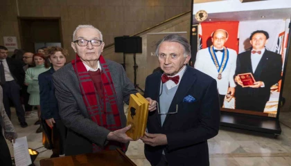 5. Şinasi Develi Mersin Kent Ödülü, Fazıl Tütünere verildi