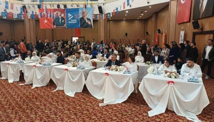 Adanada Türk Medeni Kanununun 99. yılında 99 çifte toplu nikah kıyıldı