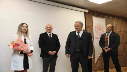 ALKÜ ve Alanya EAH ilk uzmanını verdi