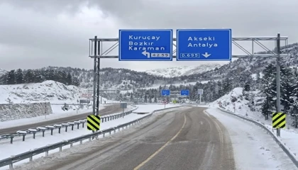 Antalya - Konya Karayolunda kar yağışı etkili oldu