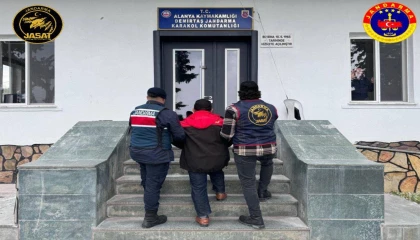 Antalyada 3 günde 197 aranan şahıs yakalandı