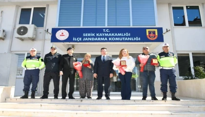 Antalyada 5 yıl trafik kuralı ihlali yapmayan örnek sürücülere ödül