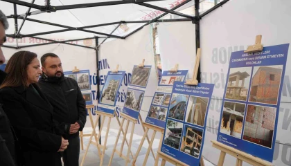 Burdurda 6 Şubat depremleri anısına fotoğraf ve malzeme sergisi açıldı
