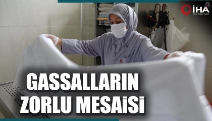 Depremin acı yükünü kaldıran gassallar yaşadıklarını anlattı