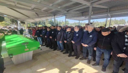 Endoskopi işlemi sonrasında hayatını kaybeden kadın toprağa verildi