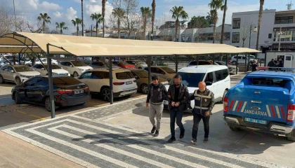 Ev ve araca tüfekle ateş eden şüpheli tutuklandı