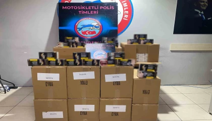 İskenderunda 110 bin adet makaron ele geçirildi