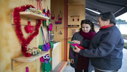 Kadın üreticilerin ürünleri Sevgililer Günü için sergilendi