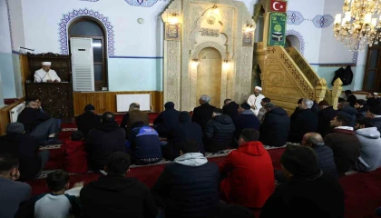 Kahramanmaraşta Berat Kandili dualarla idrak edildi