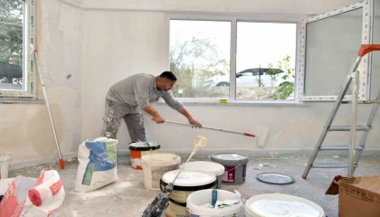 Kepez Belediyesi, yangın mağduru çiftin evini yeniledi