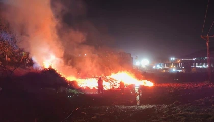 Kırıkhanda odunluk yangını