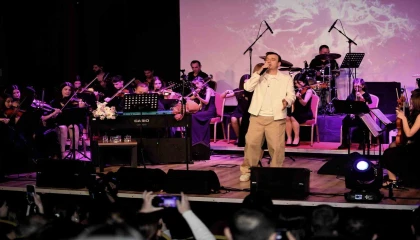 Konyaaltında senfonik rock rüzgarı