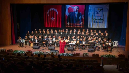 Manavgatta kardeş korolar konseri