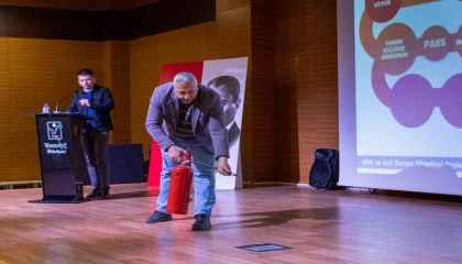 Manavgatta muhtarlara afet farkındalık eğitimi