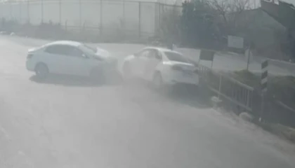 Mersinde 1 kişinin öldüğü, 3 kişinin yaralandığı kazanın görüntüleri ortaya çıktı