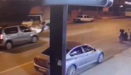 Mersinde kaza anları kamerada