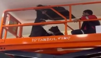 Polis AVM havalandırmasında bir gün boyunca hırsız aradı