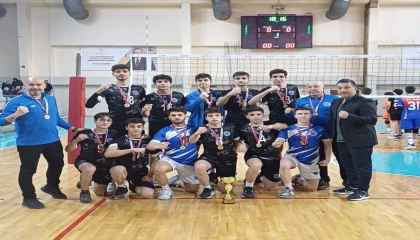 Seyhan Belediyespor Kulübü, Adana Voleybol Liginde gençler ve küçükler erkek kategorilerinde Adana Şampiyonu oldu