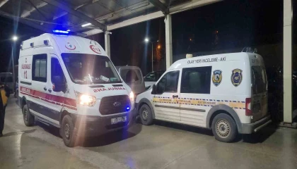 Sokakta bıçaklanan genç hayatını kaybetti