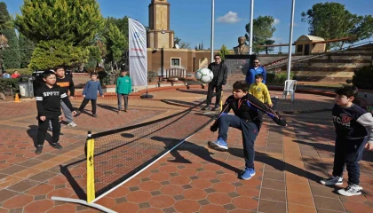 ‘Spor Antalya Mahallemde Yeşilbayırda