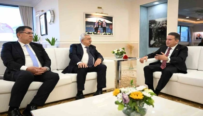 TESK Başkanı Palandökenden Başkan Böceke: ‘Türkiyede öncü bir belediye başkanısınız