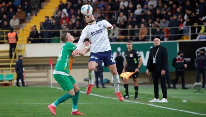 Trendyol Süper Lig: Alanyaspor: 0 - Fenerbahçe: 2 (Maç sonucu)