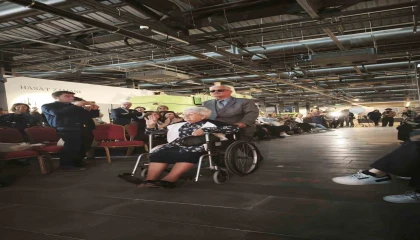 70 Yaşında Manken Oldular