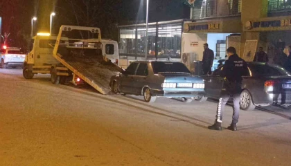 Abartılı egzoz takılan Tofaşın sürücüsüne ceza yağdı