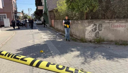 Adanada damat dehşeti: 1 ölü, 3 yaralı