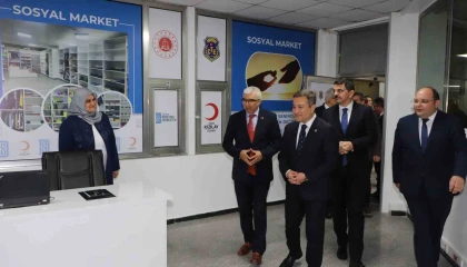 Adanada Kızılay destekli Sosyal Market hizmete girdi