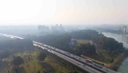 Adanalılar güne sisle uyandı