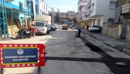 Akdenizde yapılanmanın arttığı bölgelerde yeni yollar açılıyor