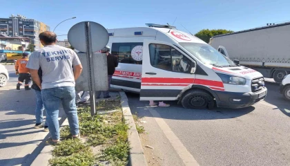 Ambulans şoförünün dikkati faciayı önledi