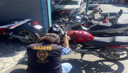 Antalyada 76 ekip 155 polisle motosiklet denetimi