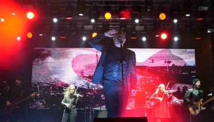 Atatürkün Burdura gelişinin 95inci yıl dönümünde Haluk Levent rüzgarı esti