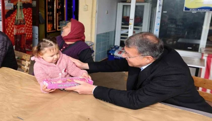 Başkan Turgut: Mahallelerimize gidip sıkıntıları yerinde tespit ediyoruz