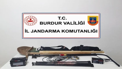 Burdurda kaçakçılık ve uyuşturucu operasyonlarında 3 tutuklama