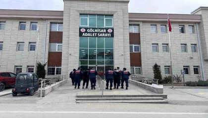 Burdurda narkotik ve kaçakçılık operasyonuna 2 tutuklama