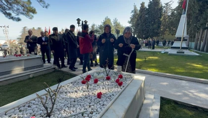 Eğirdirde 18 Mart Şehitleri Anma ve Çanakkale Deniz Zaferinin 110. yıl dönümü için tören düzenlendi