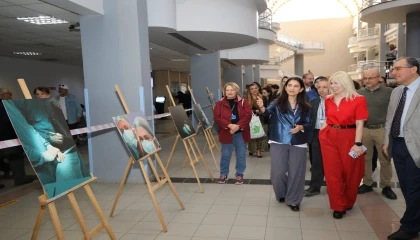‘Hekim Gözüyle fotoğraf sergisi açıldı