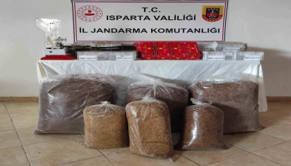 Ispartada 71 bin 520 makaron ve 57 kıyılmış tütün ele geçirildi