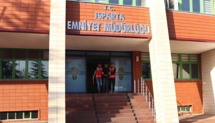 Ispartada ağabeyini vurup kaçan kardeş yakalanarak gözaltına alındı