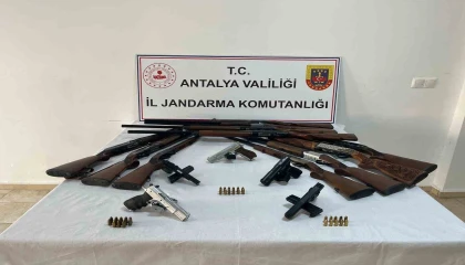 Jandarmadan ruhsatsız silah operasyonu