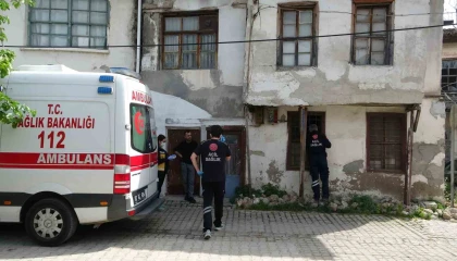 Komşusu camdan seslendi, cevap gelmeyince öldüğü ortaya çıktı