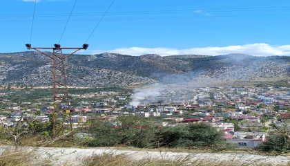 Kozanda yangın: İki ev kullanılamaz hale geldi