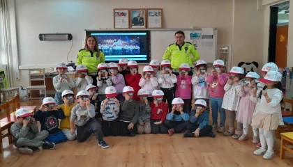 Mersin emniyetinden öğrencilere trafik eğitimi