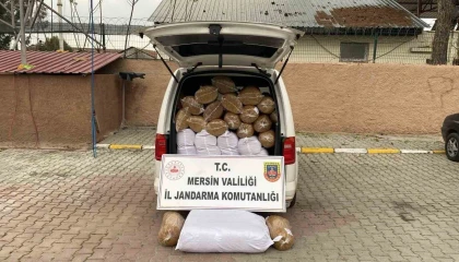 Mersinde 815 kilo tütün ile 13 bin adet makaron ele geçirildi